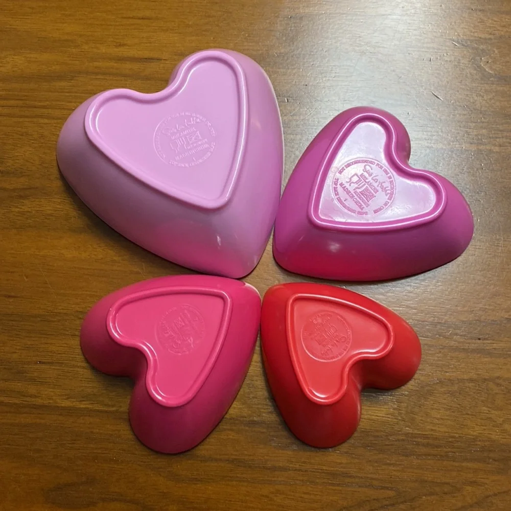Valentine Nesting Dishes